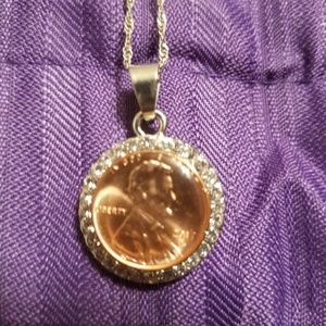 Treasure snap necklace